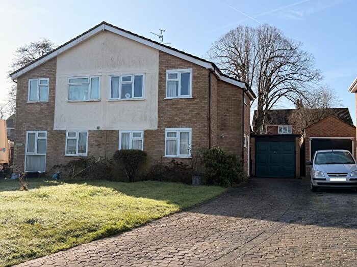 3 Bedroom Semi Detached House For Sale In South Close, Halstead, Essex, CO9