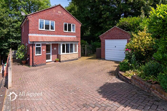 3 Bedroom Detached House For Sale In Springfield View, Ripley, DE5