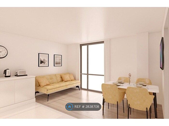 1 Bedroom Flat To Rent In Churchill Way, Macclesfield, SK11