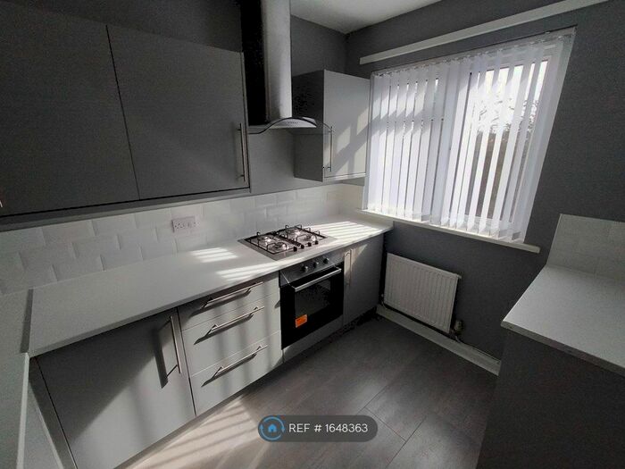 2 Bedroom Flat To Rent In Riverside Park, Garden City, Deeside, CH5