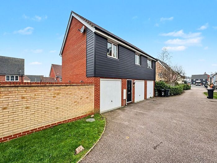 2 Bedroom Property For Sale In Cygnet Road, Stowmarket, IP14