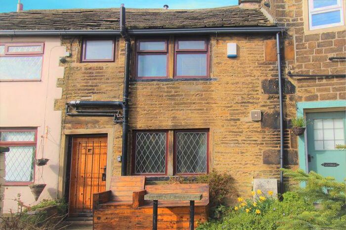1 Bedroom Terraced House To Rent In Hammond Square, Heaton, Bradford, BD9