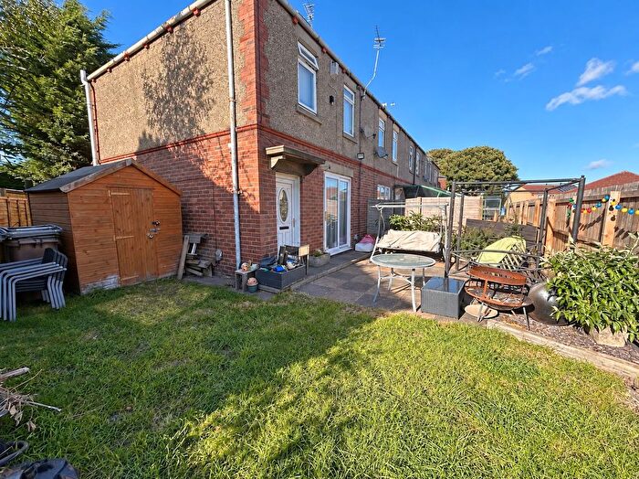 2 Bedroom Terraced House For Sale In St. Aidans Square, Newcastle Upon Tyne, NE12