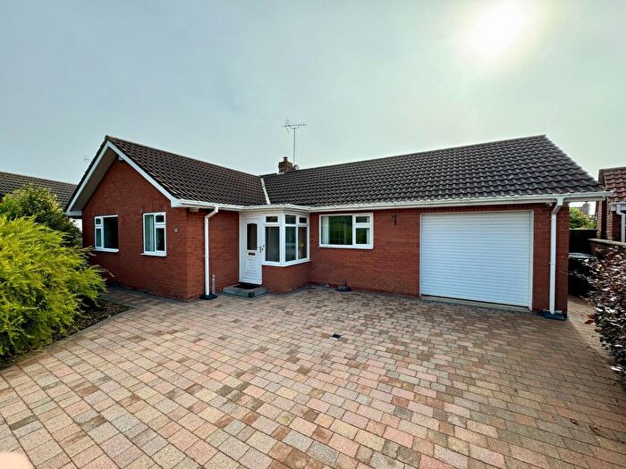 3 Bedroom Detached Bungalow To Rent In Bed Detached Bungalow, Keppel Close, Bridlington, YO16