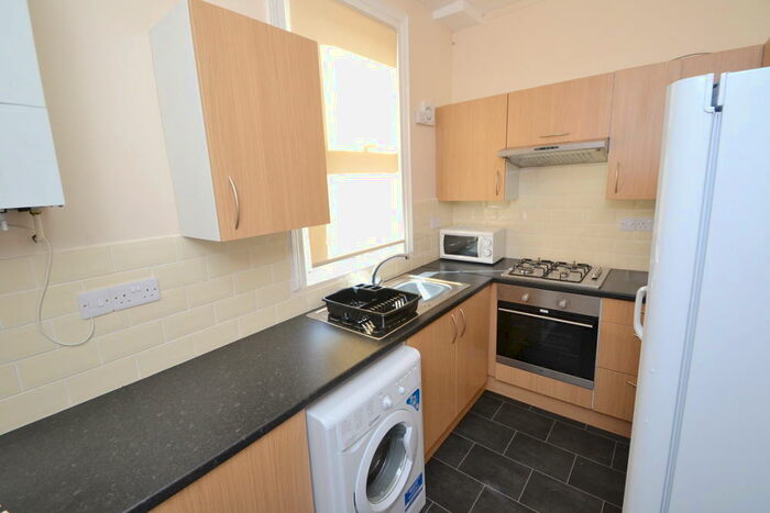 4 Bedroom Detached House To Rent In Mabel Grove, West Bridgford, NG2