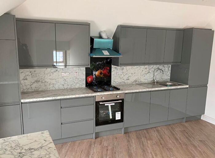 1 Bedroom Flat To Rent In Tudor Street, Cardiff(City), CF11