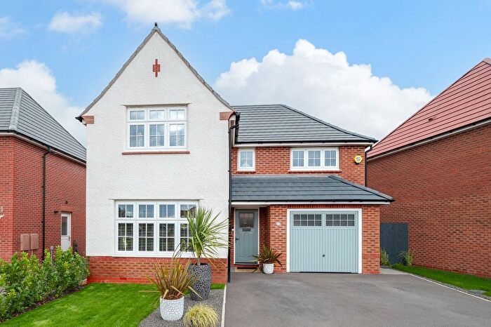 4 Bedroom Detached House For Sale In Chancel Way, Burscough, L40