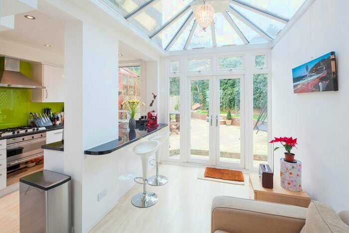 4 Bedroom Terraced House To Rent In Boundaries Road, Balham, SW12