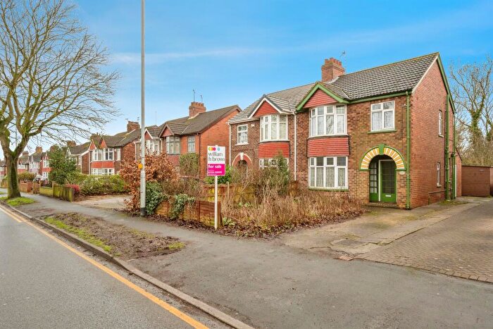 3 Bedroom Semi-Detached House For Sale In Church Lane, Scunthorpe, DN15