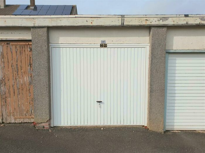 Garage / Parking To Rent In Sydney Drive, Westwood, East Kilbride, G75