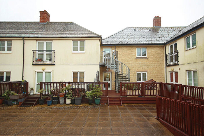 1 Bedroom Apartment For Sale In Marriotts Walk, Witney, OX28