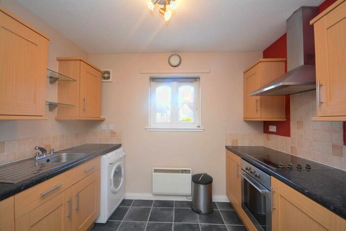 2 Bedroom Flat To Rent In Castle Heather Road, Inverness, Inverness-Shire IV2