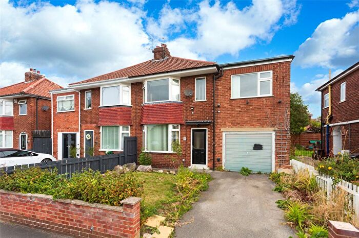 3 Bedroom Semi-Detached House For Sale In Brandsby Grove, York, North Yorkshire, YO31