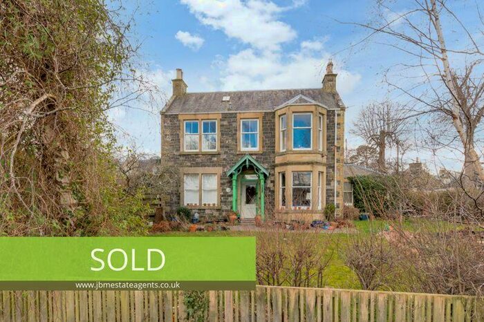 3 Bedroom Flat For Sale In Upper Loanside, Caledonian Road, Peebles, EH45