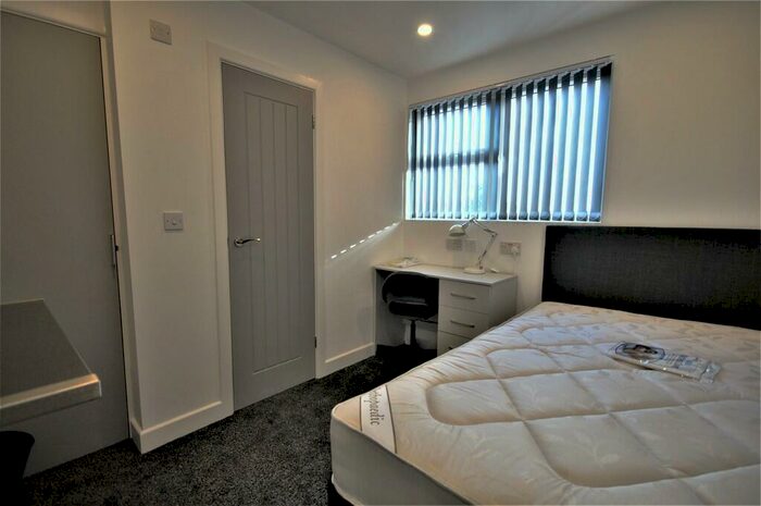 5 Bedroom Terraced House To Rent In Orwell Road, Coventry, CV1