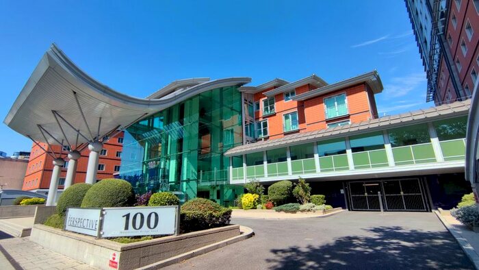 1 Bedroom Flat To Rent In The Perspective Building, Westminster Bridge Road, London, SE1