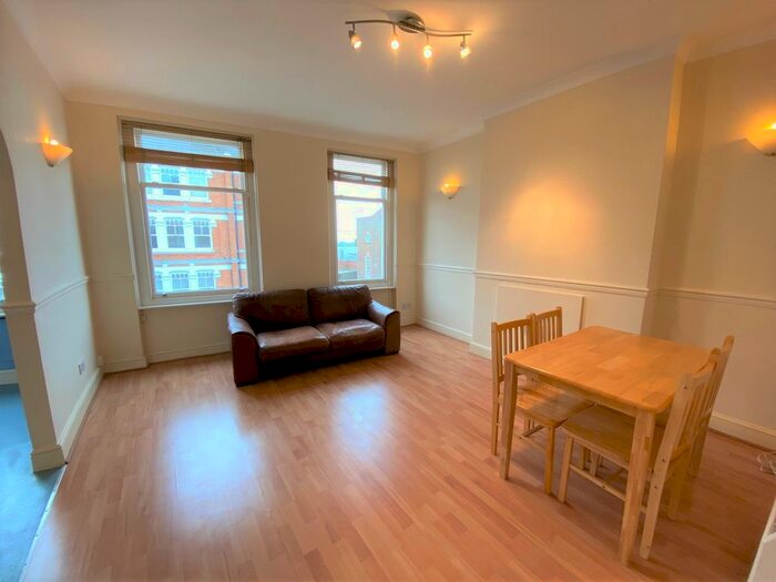 2 Bedroom Flat To Rent In Avenue Mews, Muswell Hill, London, N10
