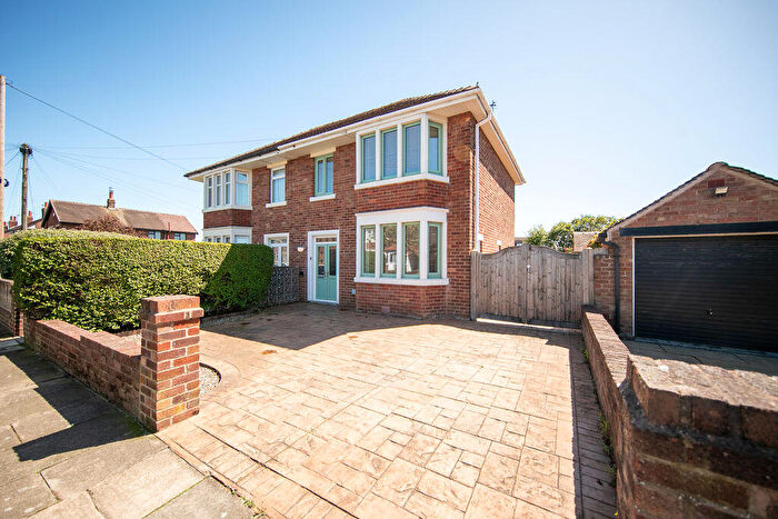 3 Bedroom Semi Detached House For Sale In No., Beckdean Avenue, Poulton-le-Fylde, Lancs, FY6