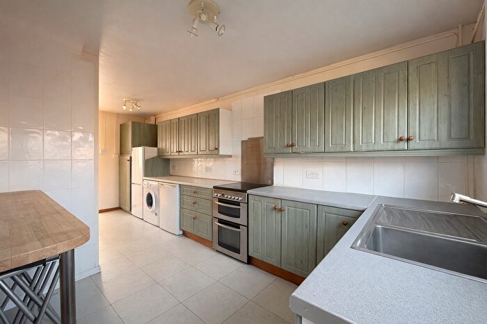 3 Bedroom Terraced House To Rent In Highland Road, Maidstone, ME15