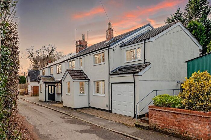 5 Bedroom Semi-Detached House For Sale In Church Lane, Guilden Sutton, CH3