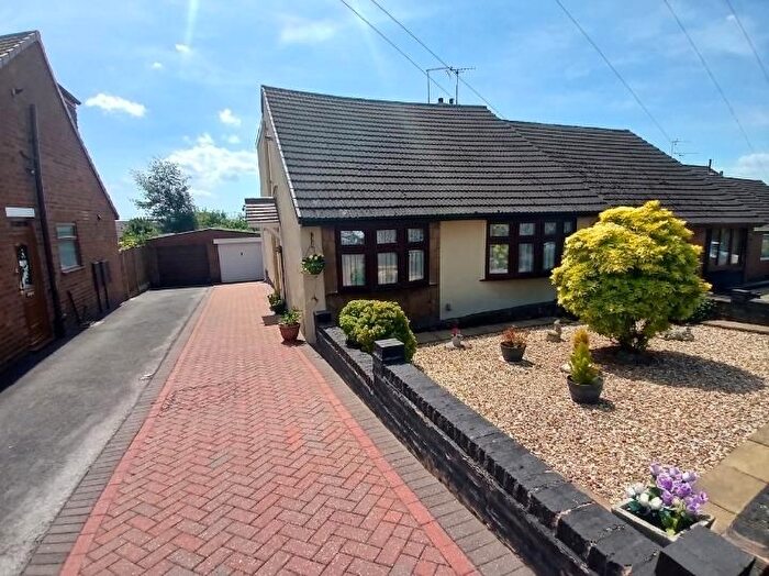 3 Bedroom Semi-Detached Bungalow For Sale In Orchard Close, Hartshill, Nuneaton, CV10