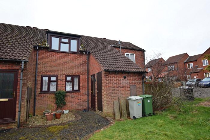 2 Bedroom Terraced House To Rent In Ladywell, Oakham, LE15