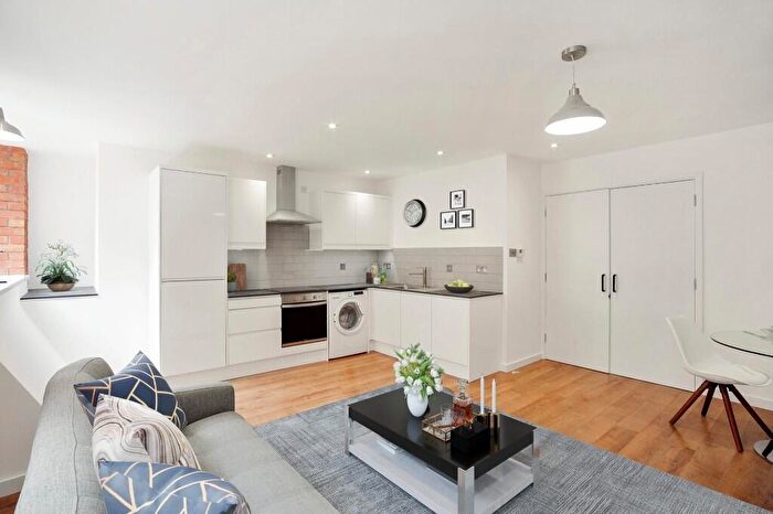 2 Bedroom Apartment To Rent In Queen Street, Leicester, Leicestershire, LE1