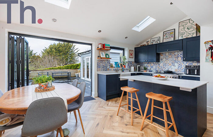 3 Bedroom Semi Detached House For Sale In Newport, Isle Of Wight, PO30