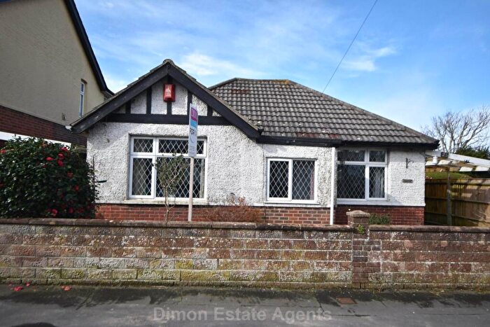 2 Bedroom Detached Bungalow For Sale In St Valerie Road, Alverstoke, PO12