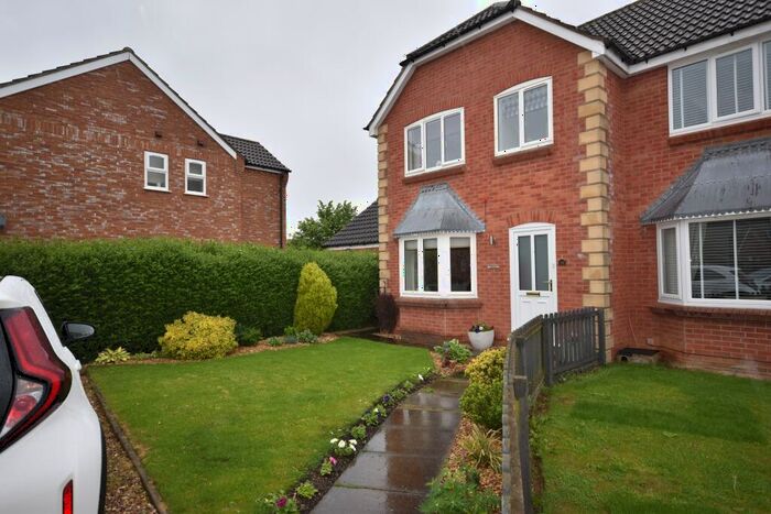 3 Bedroom Semi-Detached House To Rent In Shrubwood Close, Heckington, NG34