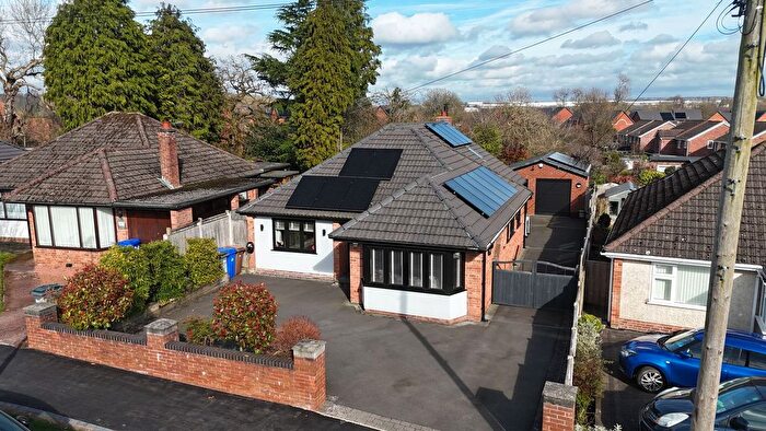 3 Bedroom Detached Bungalow For Sale In Eastwick Crescent, Stoke-On-Trent, ST4