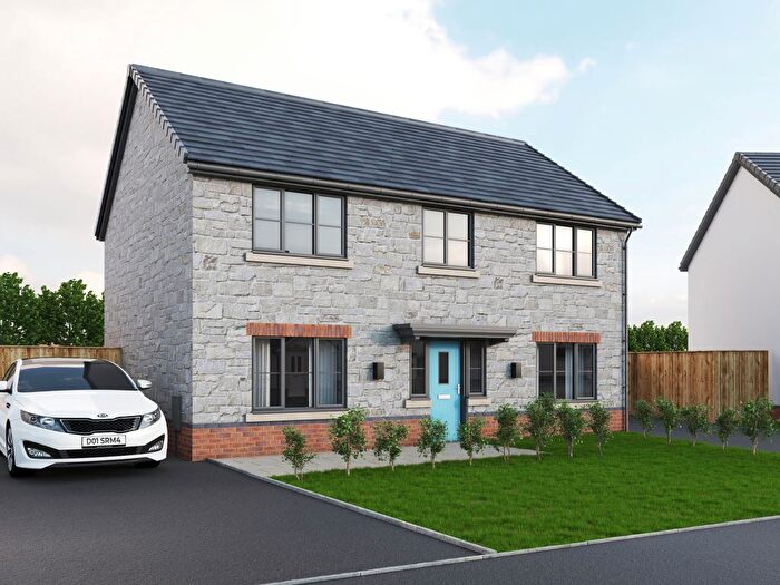 4 Bedroom Detached House For Sale In Merthyr Road, Govilon, NP7