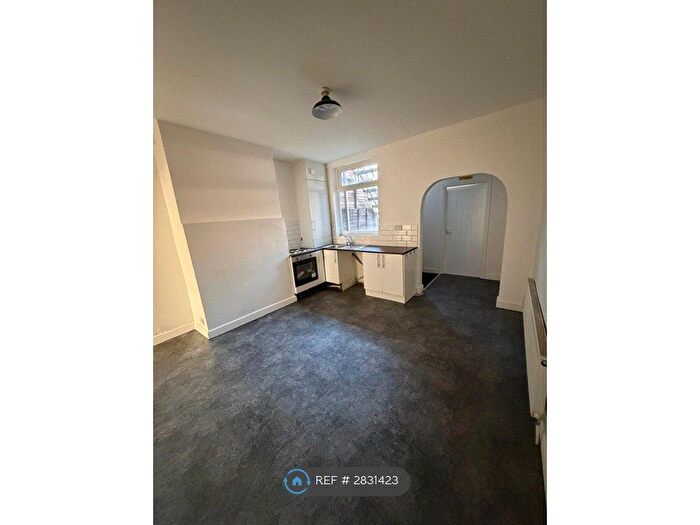 1 Bedroom Flat To Rent In Bank St, Mexborough, S64