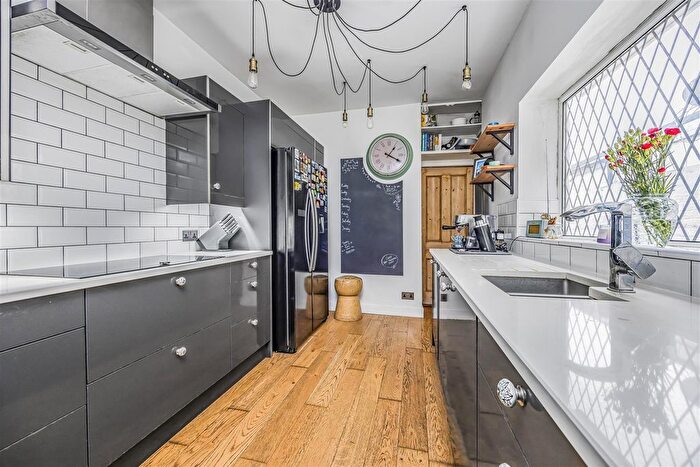 3 Bedroom Terraced House For Sale In Emsworth Road, Portsmouth, PO2