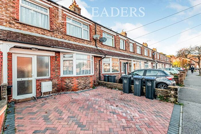 3 Bedroom Terraced House To Rent In Bruce Avenue, BN11
