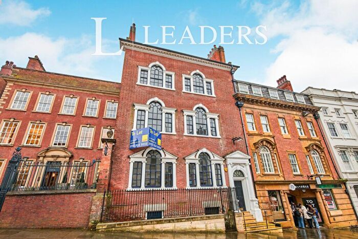 3 Bedroom Flat To Rent In Low Pavement, NG1