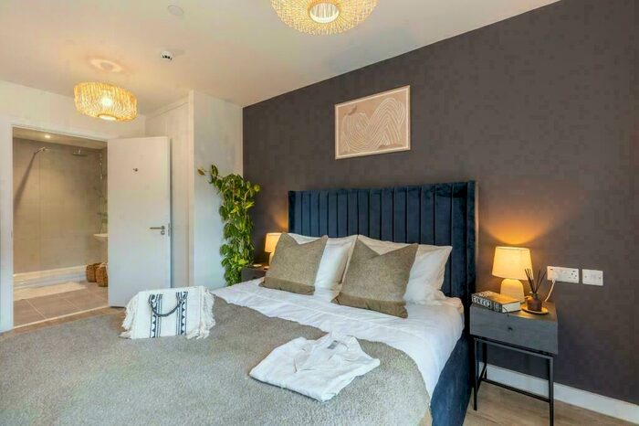 2 Bedroom Flat To Rent In Flat, Kangaroo Works, Rockingham Street, Sheffield, S1