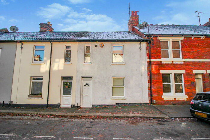 2 Bedroom Terraced House To Rent In Quarry Road, Old Town, Swindon, SN1