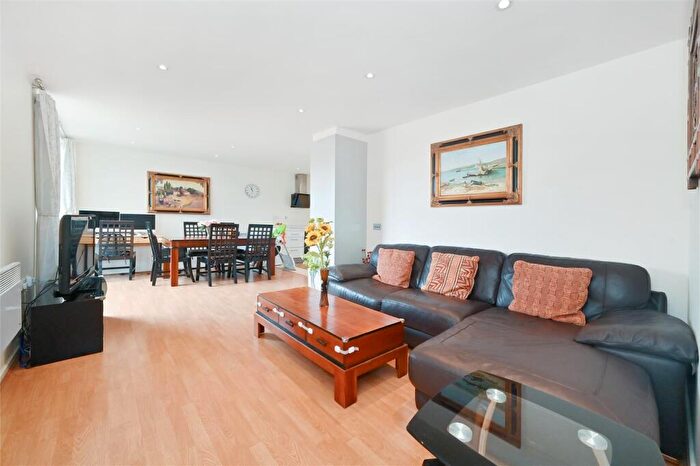 2 Bedroom Apartment For Sale In Ionian Building, Limehouse, E14