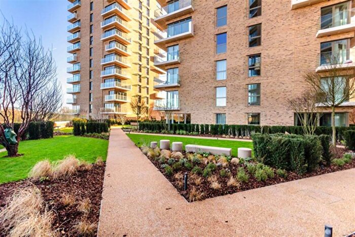 2 Bedroom Apartment To Rent In Hopgood Tower, Pegler Square, SE3
