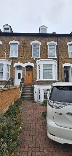 1 Bedroom Flat To Rent In Church Road, London, E10