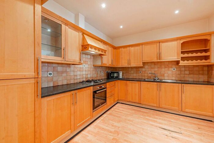 1 Bedroom Flat For Sale In Church Road, Stanmore, HA7