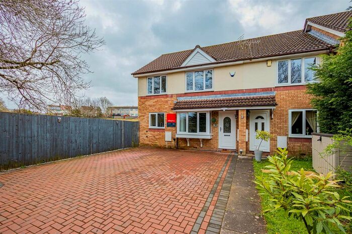 3 Bedroom Semi-Detached House To Rent In Coedriglan Drive, Michaelston-Super-Ely, Cardiff, CF5
