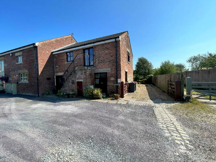 3 Bedroom Barn Conversion For Sale In Holme Close, Pilling, PR3