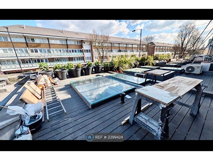 3 Bedroom Flat To Rent In Caledonian Road, London, N1