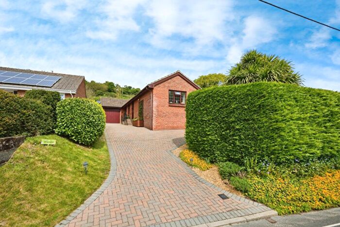 3 Bedroom Bungalow For Sale In Main Road, Chillerton, Newport, Isle Of Wight, PO30