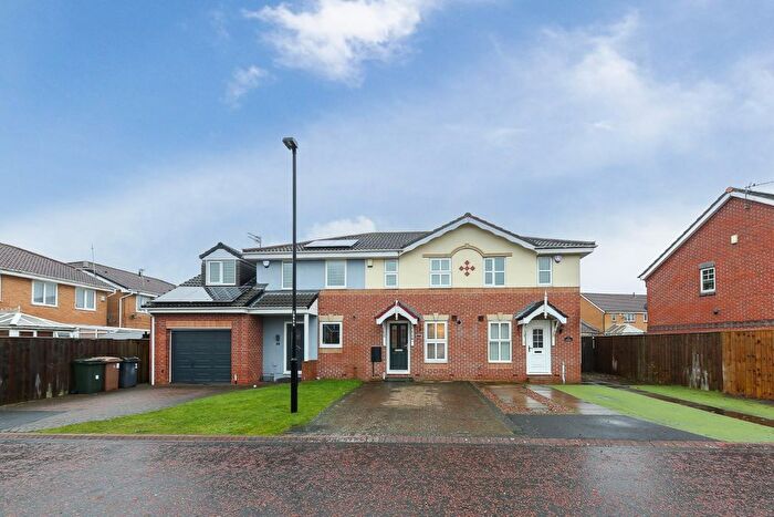 2 Bedroom Terraced House For Sale In Stagshaw, Greenhills, NE12