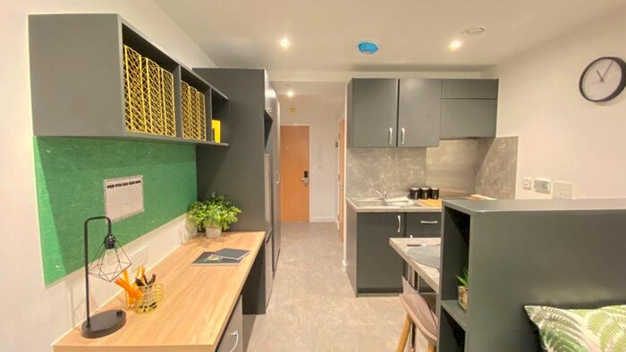 Studio To Rent In St. Peters Street, Canterbury, CT1