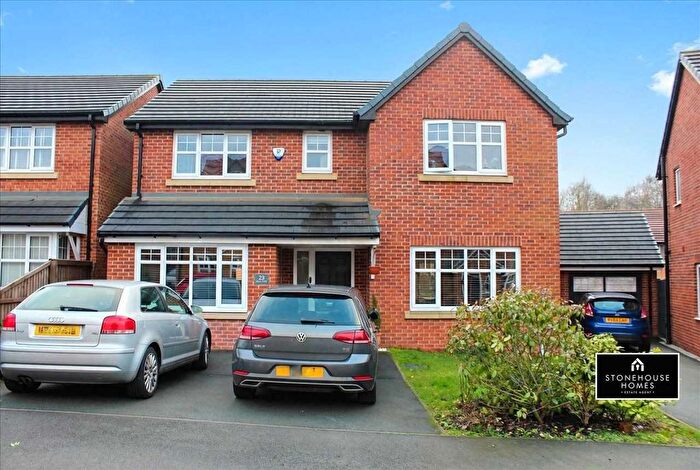 4 Bedroom Detached House For Sale In Grasmere Avenue, Farington, Leyland, PR25
