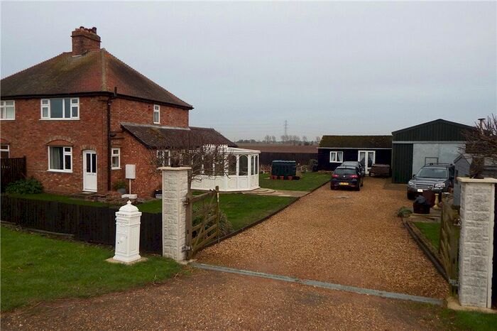 2 Bedroom Semi-Detached House For Sale In Sluice Road, Saracens Head, Holbeach PE12